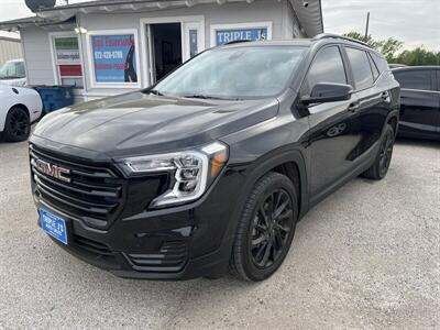 2023 GMC Terrain SLE   - Photo 2 - Lewisville, TX 75057