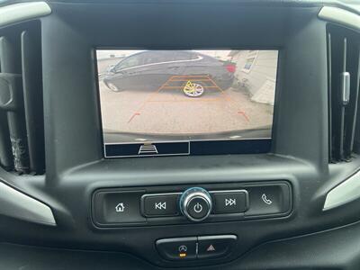 2023 GMC Terrain SLE   - Photo 13 - Lewisville, TX 75057