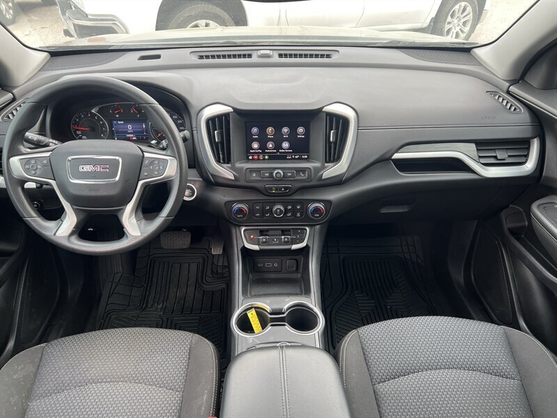 2023 GMC Terrain SLE   - Photo 7 - Lewisville, TX 75057