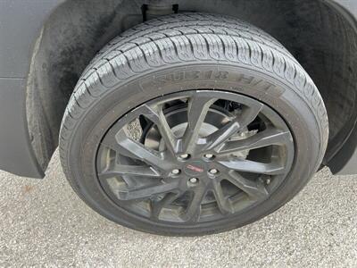 2023 GMC Terrain SLE   - Photo 15 - Lewisville, TX 75057