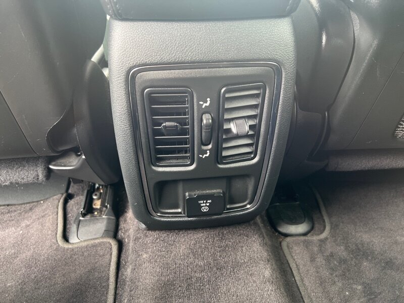 2018 Jeep Grand Cherokee Altitude   - Photo 15 - Lewisville, TX 75057