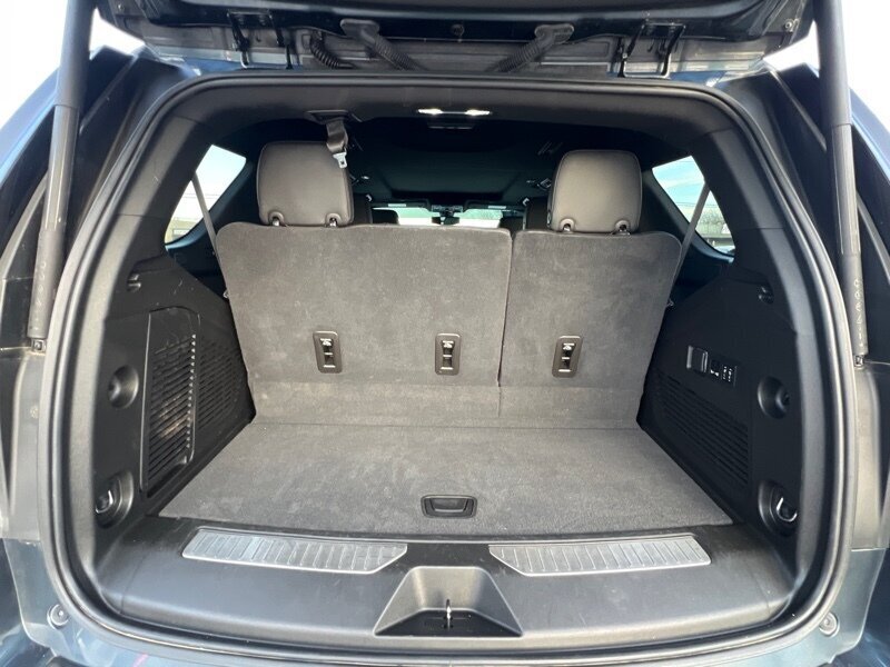 2021 Chevrolet Tahoe Z71   - Photo 8 - Lewisville, TX 75057