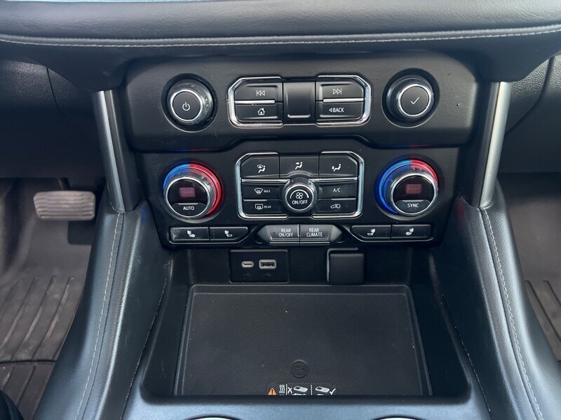 2021 Chevrolet Tahoe Z71   - Photo 19 - Lewisville, TX 75057