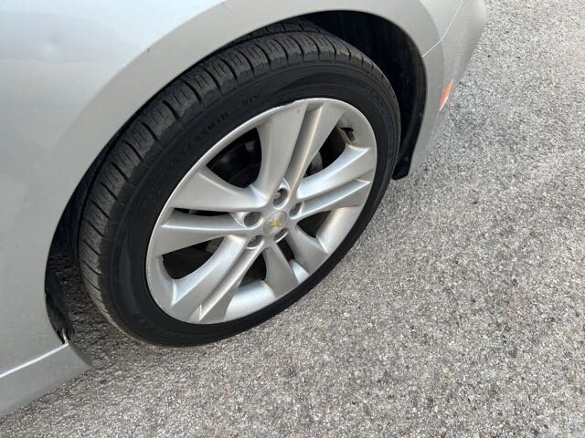 2015 Chevrolet Cruze LTZ Auto   - Photo 22 - Lewisville, TX 75057