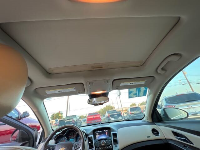 2015 Chevrolet Cruze LTZ Auto   - Photo 14 - Lewisville, TX 75057