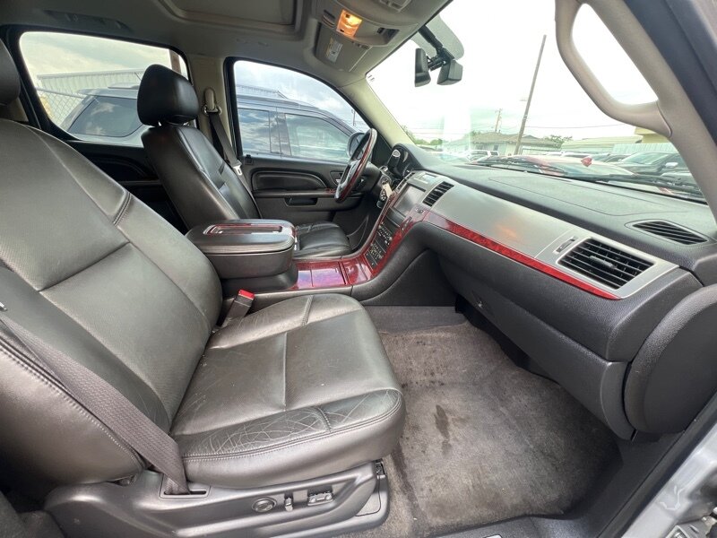 2014 Cadillac Escalade ESV Premium   - Photo 5 - Lewisville, TX 75057