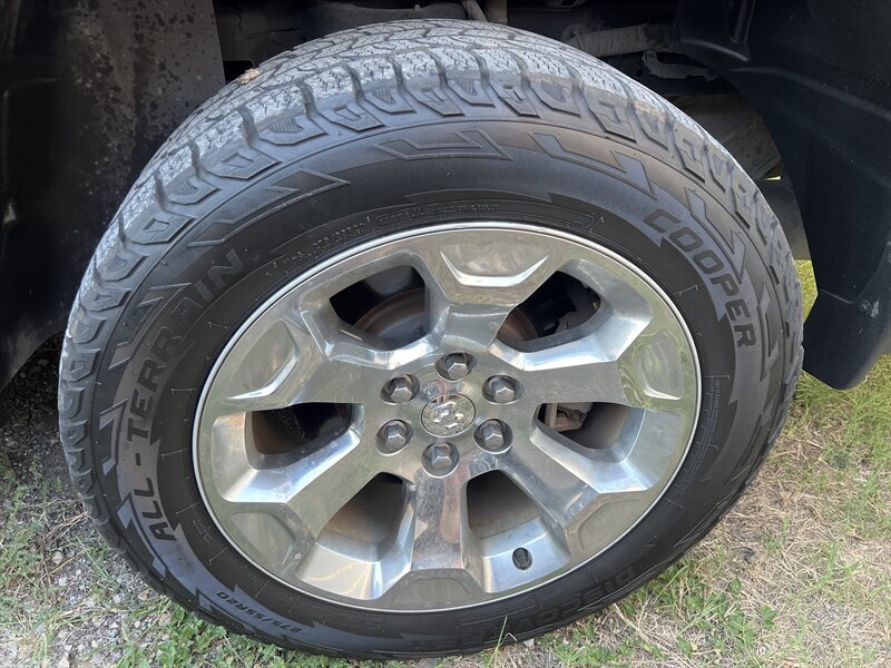 2019 RAM 1500 Big Horn   - Photo 19 - Lewisville, TX 75057