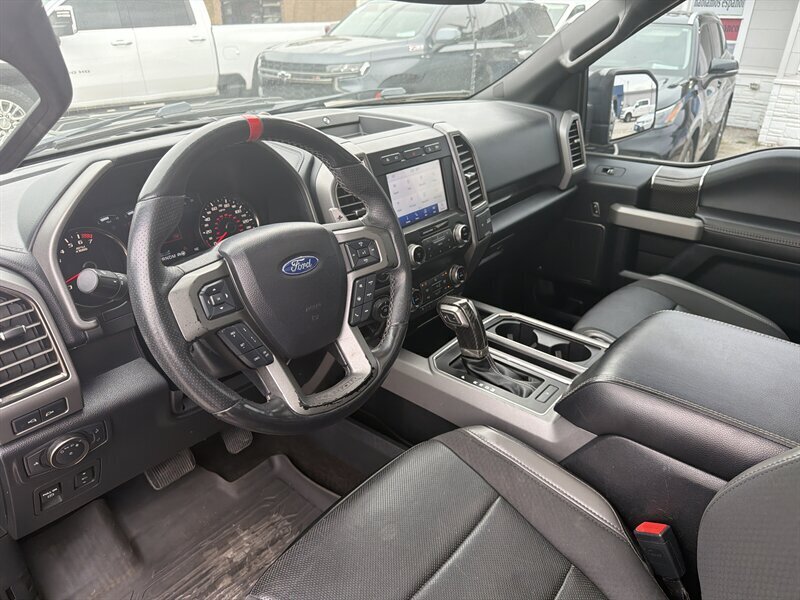 2019 Ford F-150 Raptor   - Photo 14 - Lewisville, TX 75057