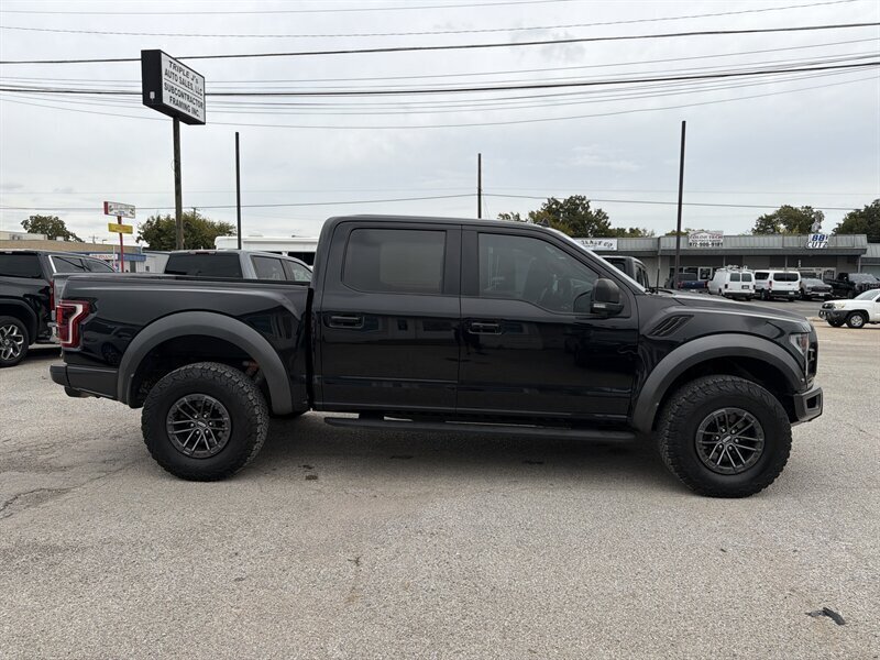 2019 Ford F-150 Raptor   - Photo 5 - Lewisville, TX 75057