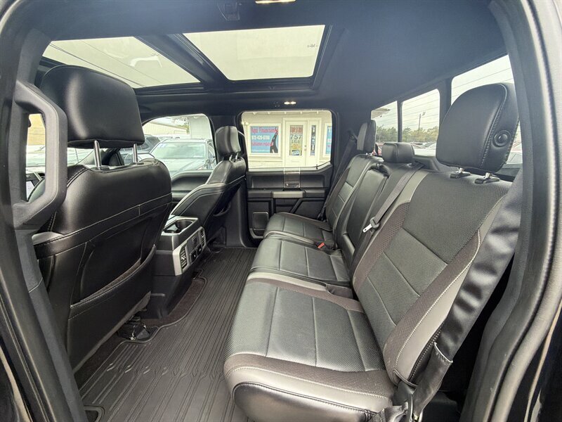 2019 Ford F-150 Raptor   - Photo 9 - Lewisville, TX 75057