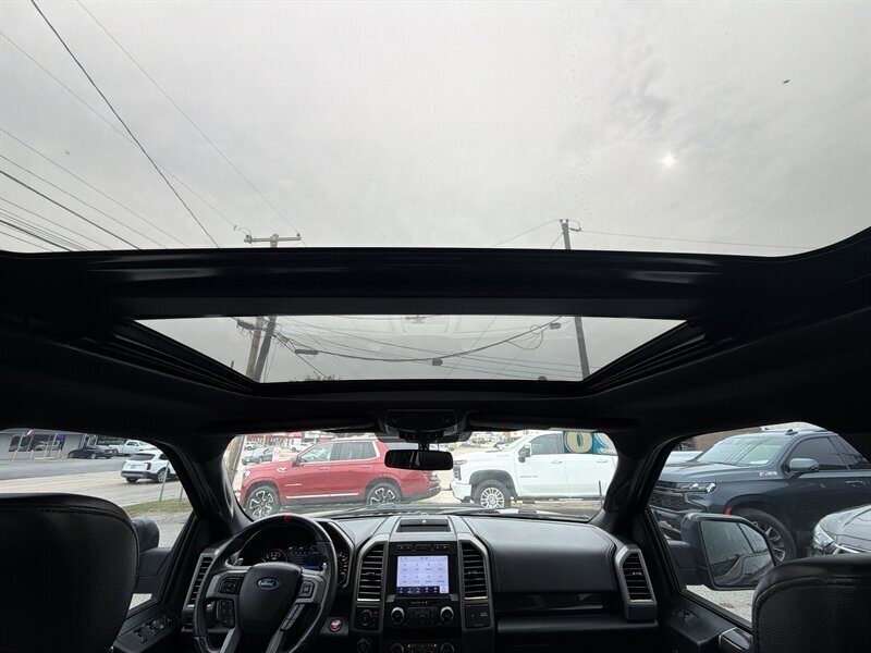 2019 Ford F-150 Raptor   - Photo 12 - Lewisville, TX 75057
