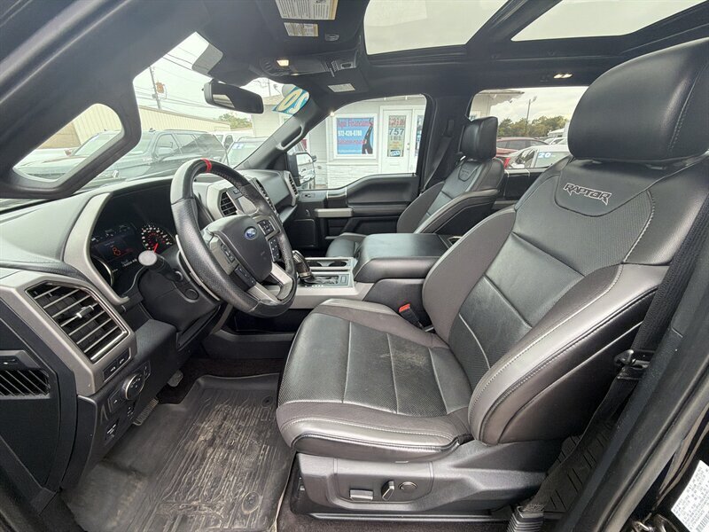 2019 Ford F-150 Raptor   - Photo 13 - Lewisville, TX 75057