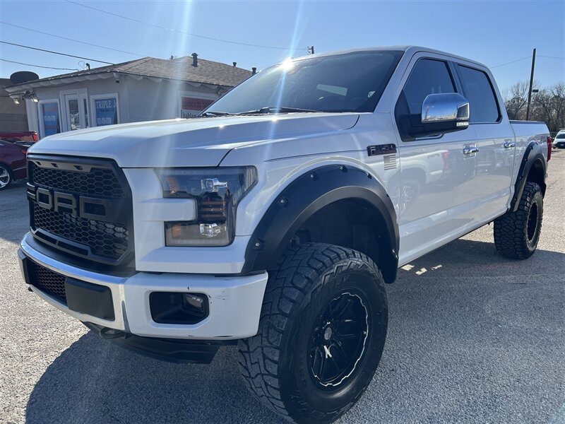 2015 Ford F-150 Platinum   - Photo 2 - Lewisville, TX 75057