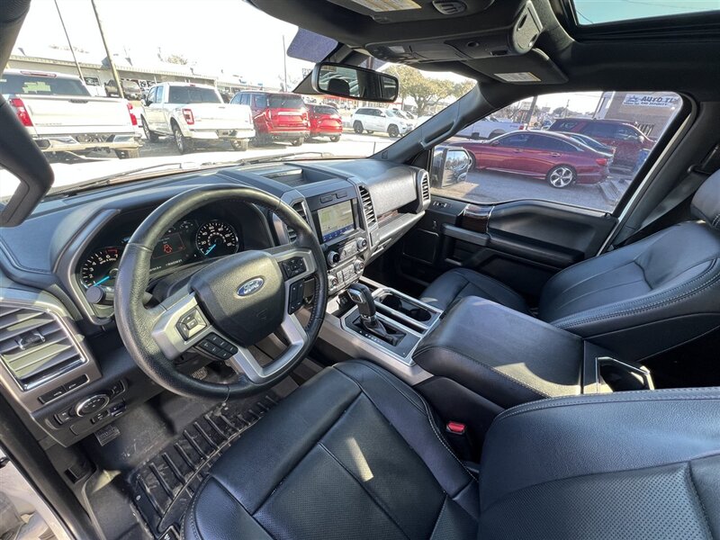 2015 Ford F-150 Platinum   - Photo 15 - Lewisville, TX 75057