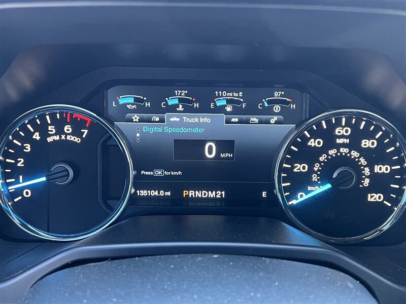 2015 Ford F-150 Platinum   - Photo 10 - Lewisville, TX 75057