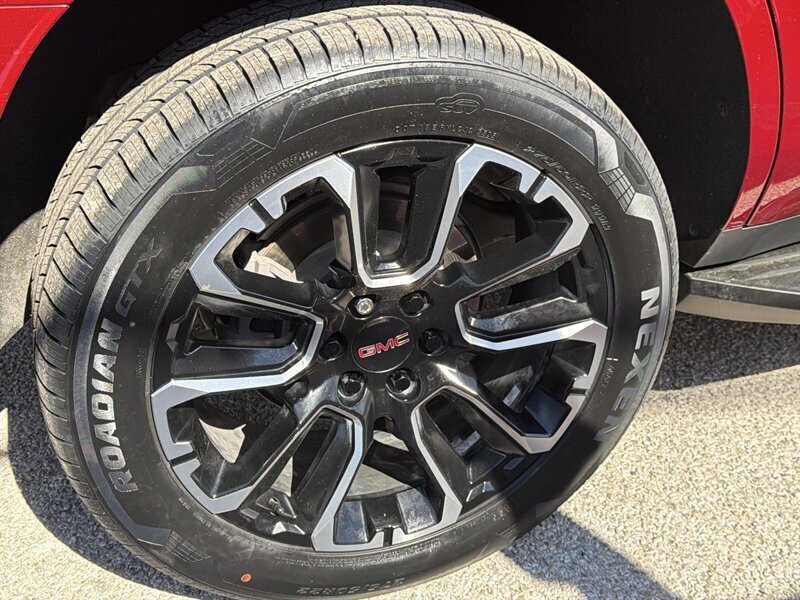 2022 GMC Yukon SLT   - Photo 28 - Lewisville, TX 75057