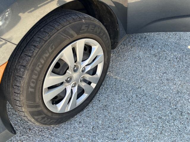 2020 Kia Soul LX   - Photo 29 - Lewisville, TX 75057