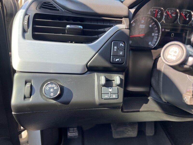 2015 GMC Yukon SLT   - Photo 14 - Lewisville, TX 75057