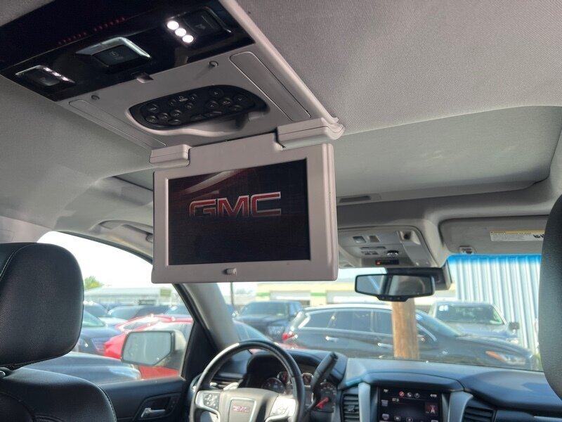 2015 GMC Yukon SLT   - Photo 9 - Lewisville, TX 75057