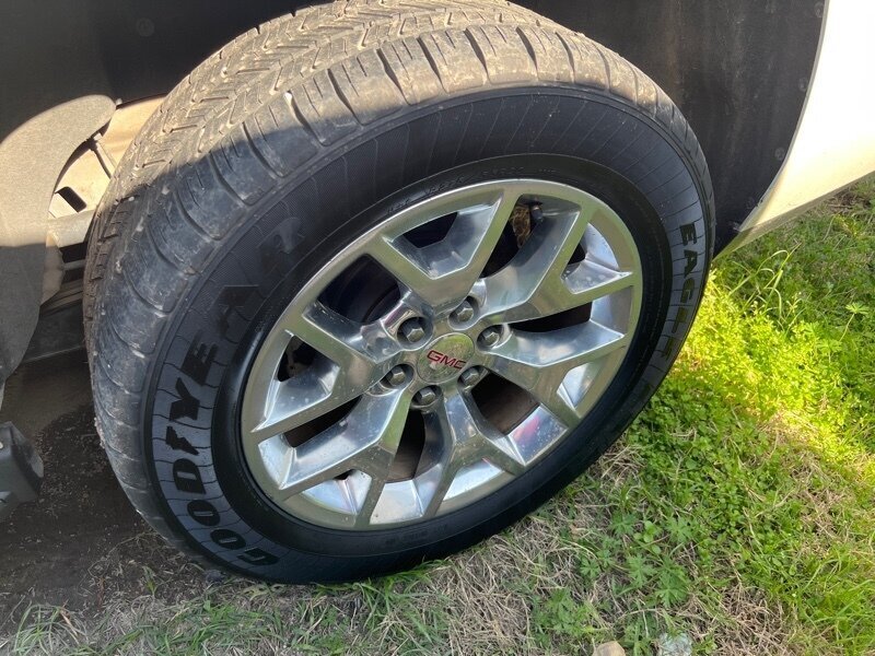 2015 GMC Yukon SLT   - Photo 18 - Lewisville, TX 75057