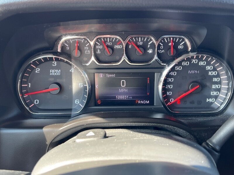 2015 GMC Yukon SLT   - Photo 16 - Lewisville, TX 75057