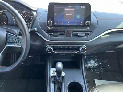 2020 Nissan Altima 2.5 SR   - Photo 15 - Lewisville, TX 75057