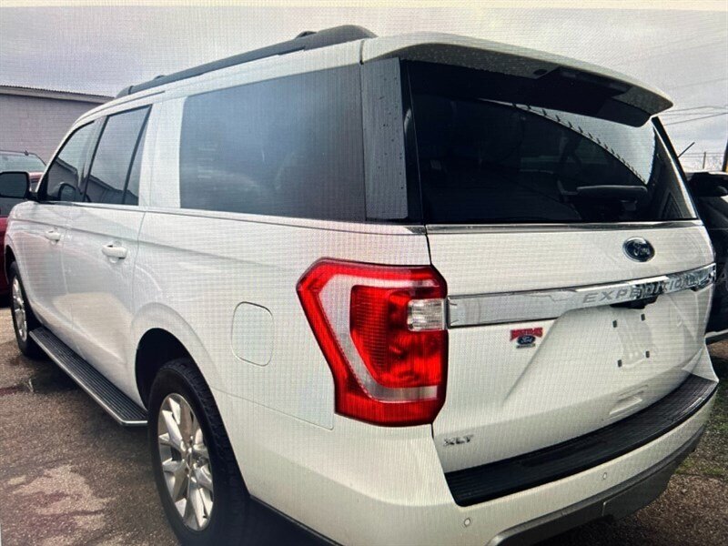 2020 Ford Expedition MAX XLT   - Photo 5 - Lewisville, TX 75057