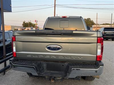 2019 Ford F-250 Super Duty Lariat   - Photo 6 - Lewisville, TX 75057
