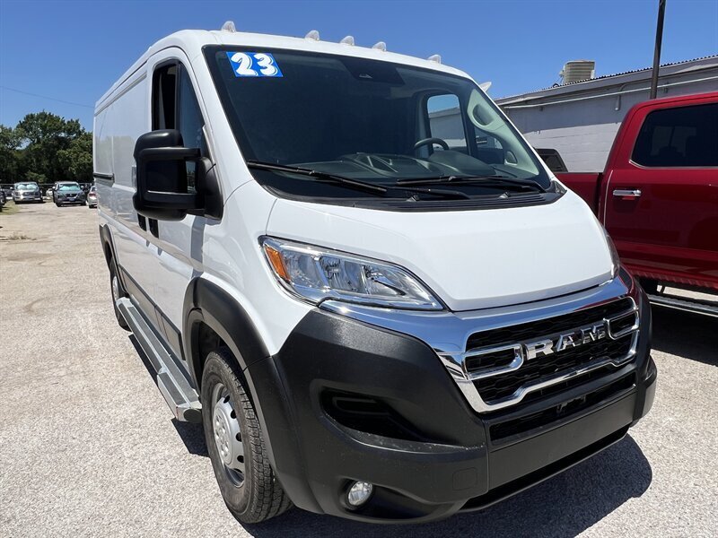 2023 Dodge Commercia ProMaster 2500 136 WB   - Photo 1 - Lewisville, TX 75057