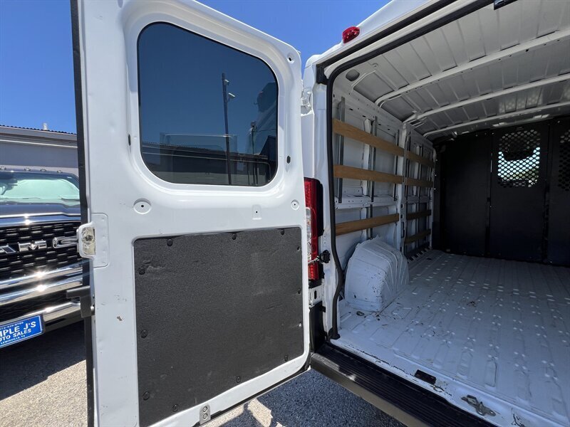 2023 Dodge Commercia ProMaster 2500 136 WB   - Photo 16 - Lewisville, TX 75057