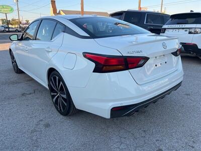 2021 Nissan Altima 2.5 SR   - Photo 3 - Lewisville, TX 75057