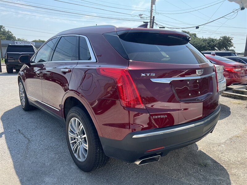 2018 Cadillac XT5 Luxury   - Photo 3 - Lewisville, TX 75057