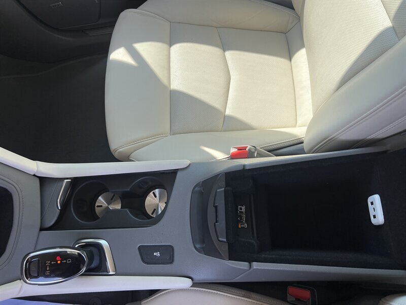 2018 Cadillac XT5 Luxury   - Photo 15 - Lewisville, TX 75057