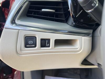 2018 Cadillac XT5 Luxury   - Photo 14 - Lewisville, TX 75057