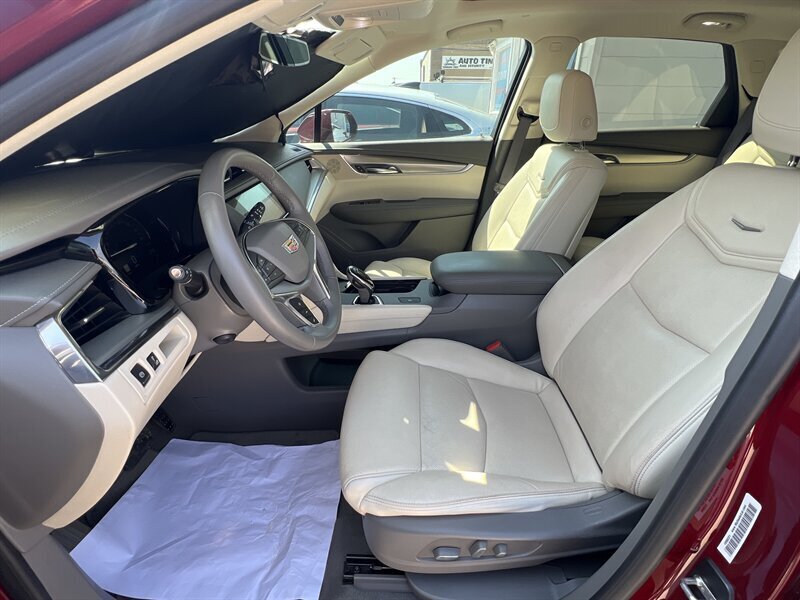 2018 Cadillac XT5 Luxury   - Photo 13 - Lewisville, TX 75057