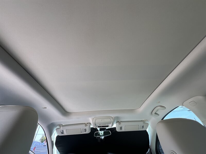 2018 Cadillac XT5 Luxury   - Photo 9 - Lewisville, TX 75057