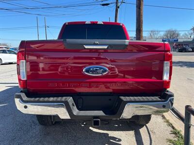 2017 Ford F-250 Super Duty Lariat   - Photo 6 - Lewisville, TX 75057