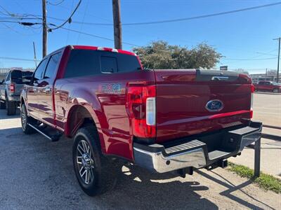 2017 Ford F-250 Super Duty Lariat   - Photo 3 - Lewisville, TX 75057