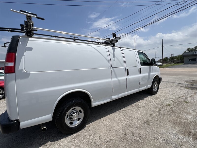 2021 Chevrolet Express 2500   - Photo 5 - Lewisville, TX 75057