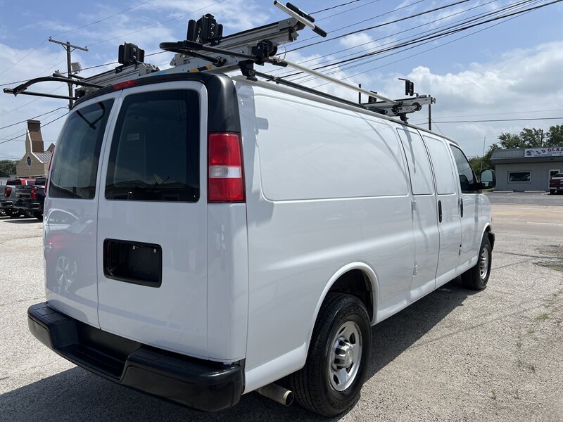 2021 Chevrolet Express 2500   - Photo 4 - Lewisville, TX 75057