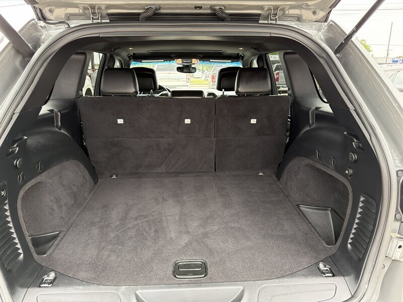 2020 Jeep Grand Cherokee Altitude   - Photo 7 - Lewisville, TX 75057