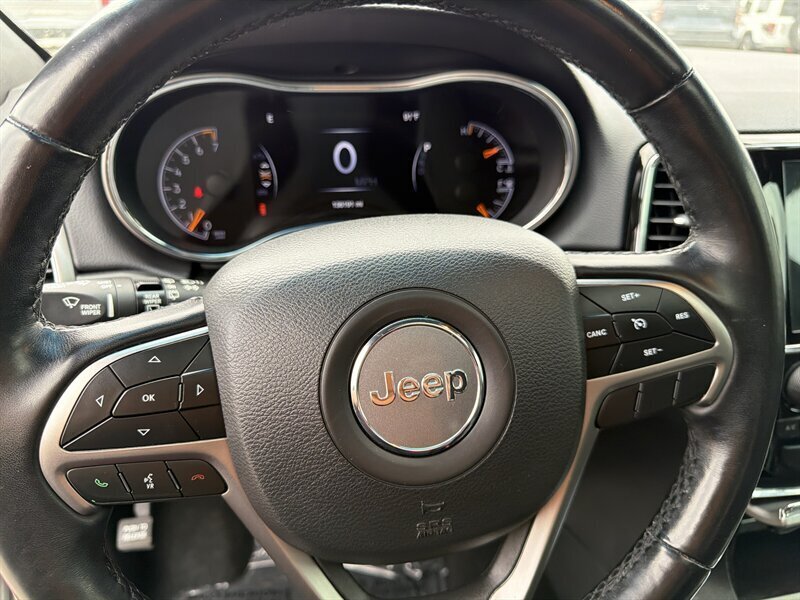 2020 Jeep Grand Cherokee Altitude   - Photo 17 - Lewisville, TX 75057