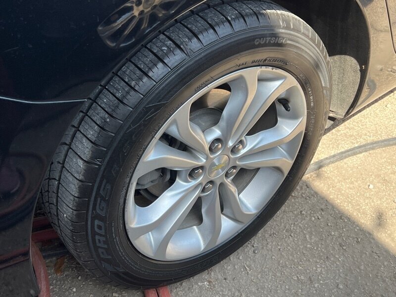 2019 Chevrolet Cruze LT   - Photo 32 - Lewisville, TX 75057