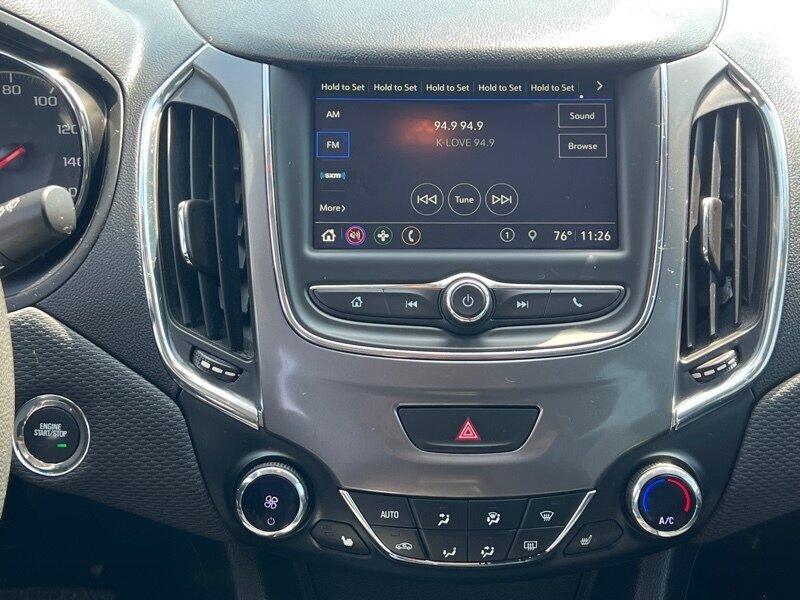 2019 Chevrolet Cruze LT   - Photo 17 - Lewisville, TX 75057