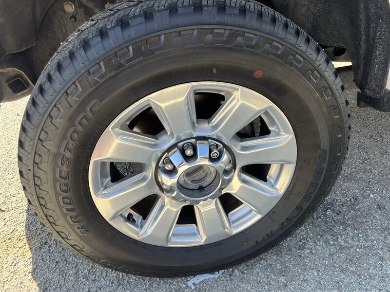 2019 Ford F-250 Platinum - Photo 30 - Lewisville, TX 75057