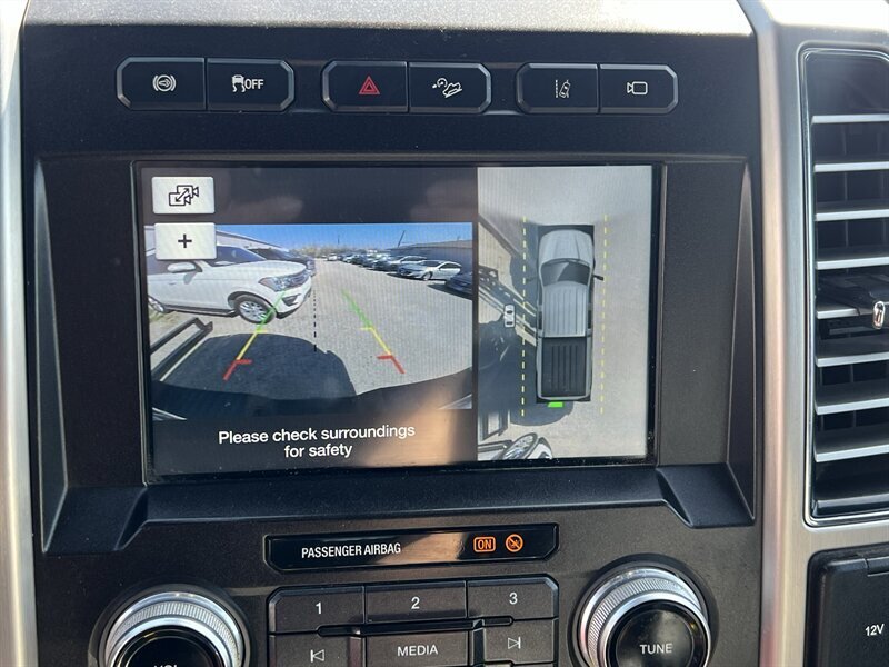 2019 Ford F-250 Platinum   - Photo 25 - Lewisville, TX 75057