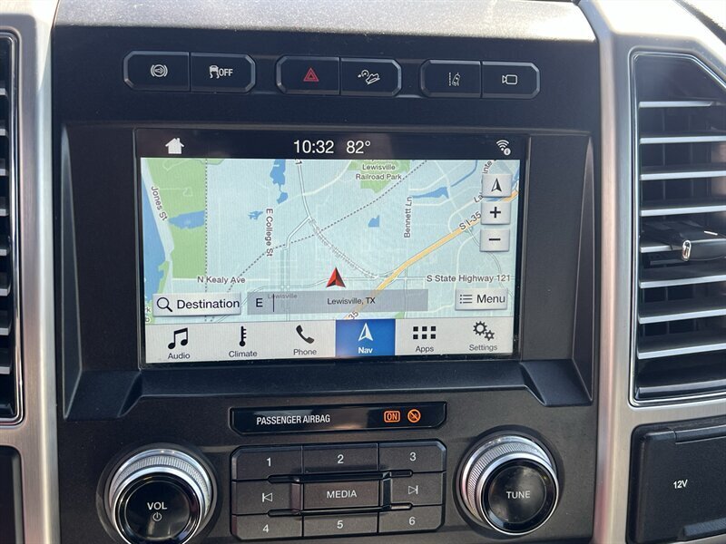 2019 Ford F-250 Platinum   - Photo 24 - Lewisville, TX 75057