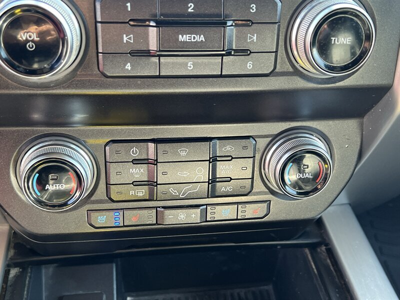 2019 Ford F-250 Platinum - Photo 23 - Lewisville, TX 75057