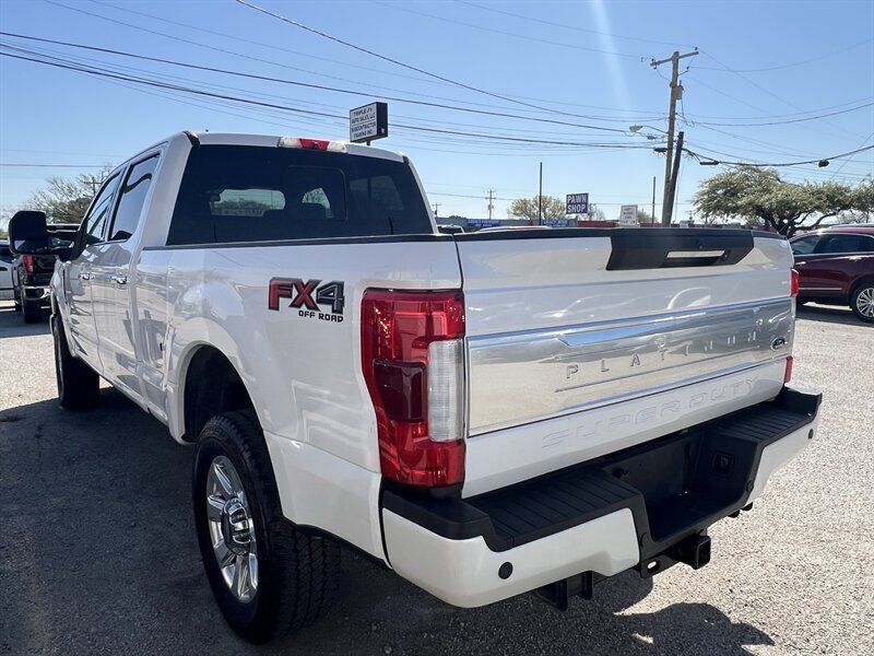 2019 Ford F-250 Platinum   - Photo 3 - Lewisville, TX 75057