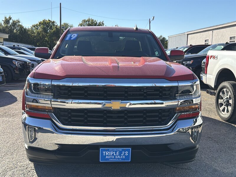 2019 Chevrolet Silverado 1500 LD LT   - Photo 6 - Lewisville, TX 75057